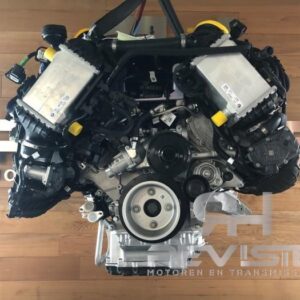 BMW motor S68B44A 1